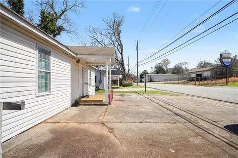 $225,000 | 33 Fair Street, Newnan, GA 30263