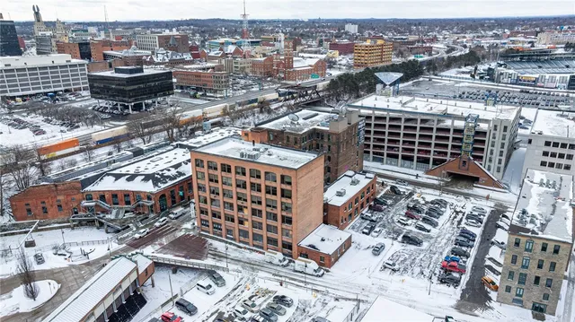 $21,600 | 64 Commercial Street, Unit 206, Rochester, NY 14614