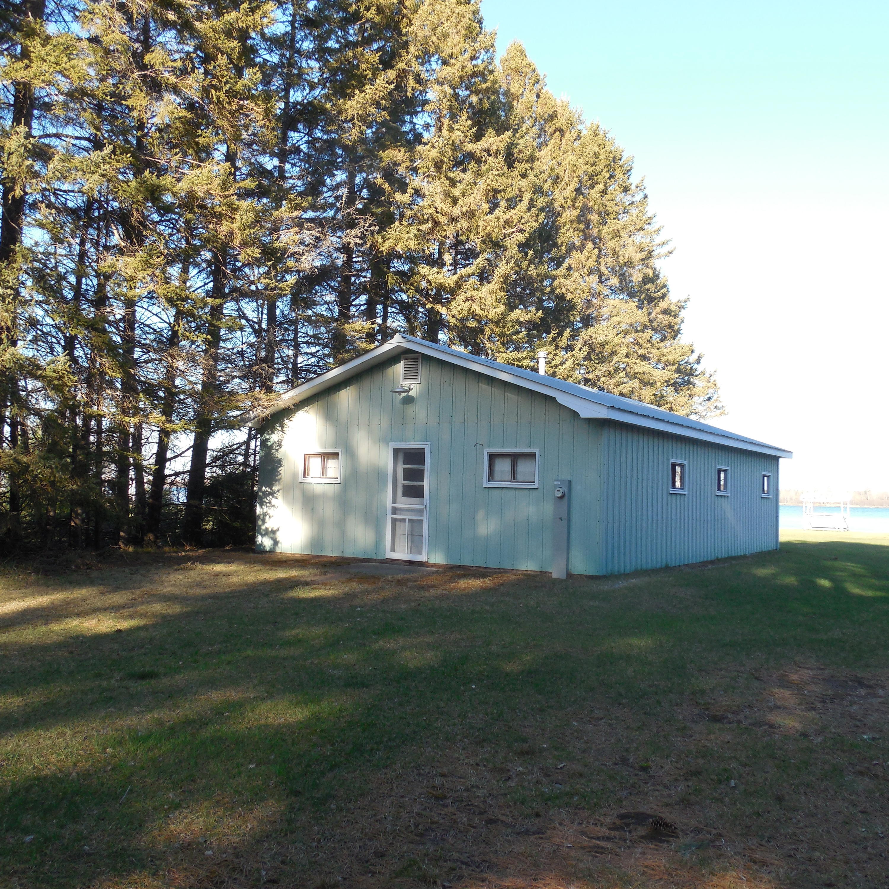 13321 South Cottage Road Barbeau, MI 49710 - Photo 4 of 13 Gallery Image 4