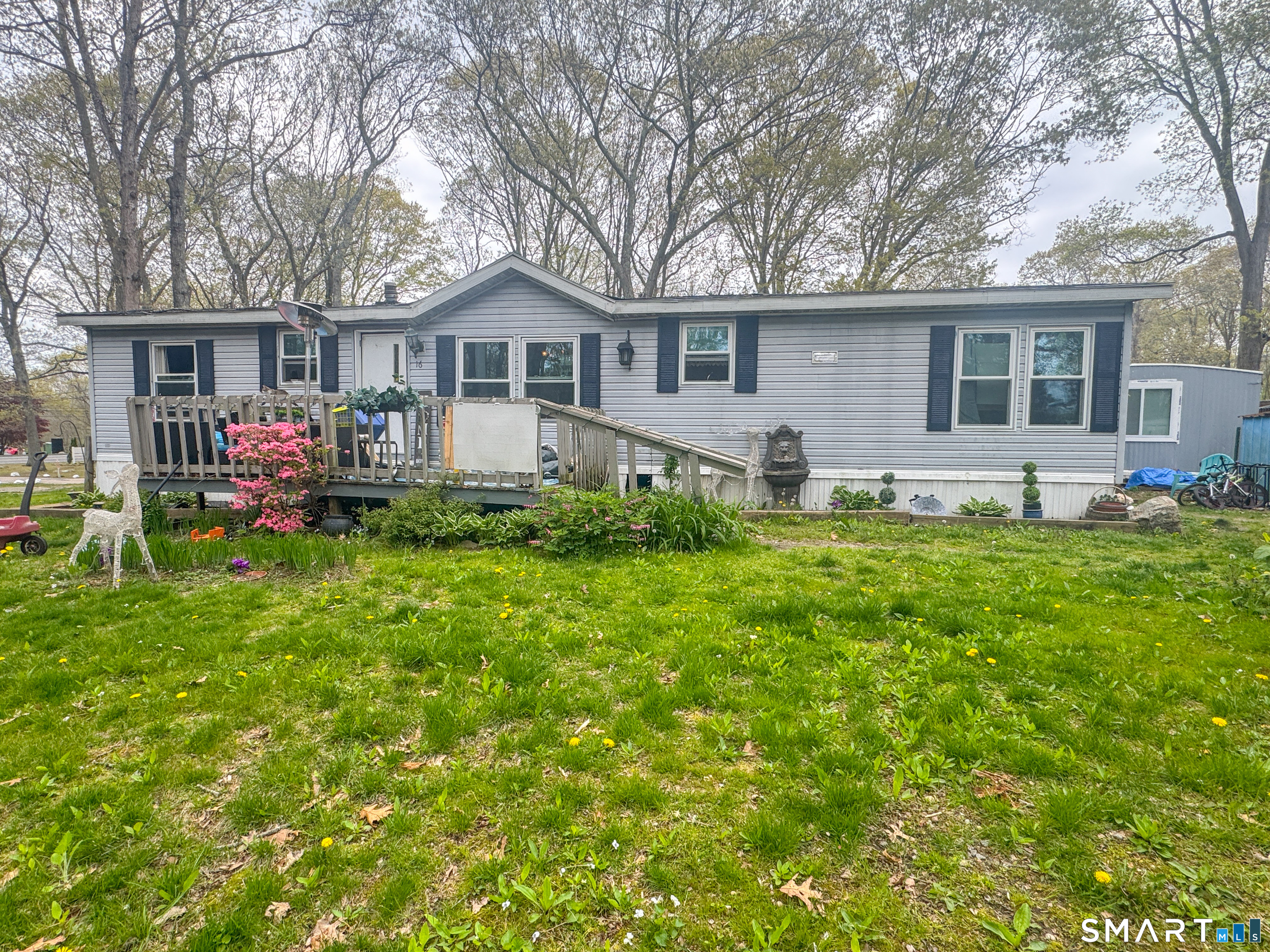 268 Flanders Road Groton, CT 06355 - Photo 2 of 27