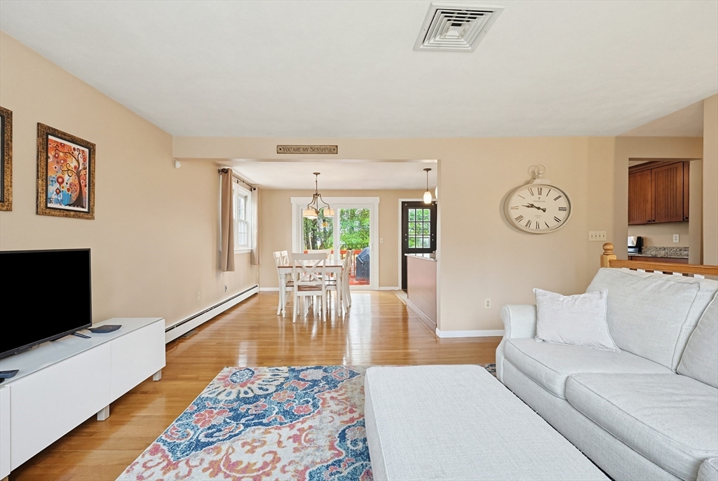 5 Jackson Drive Walpole, MA 02071 - Photo 14 of 37