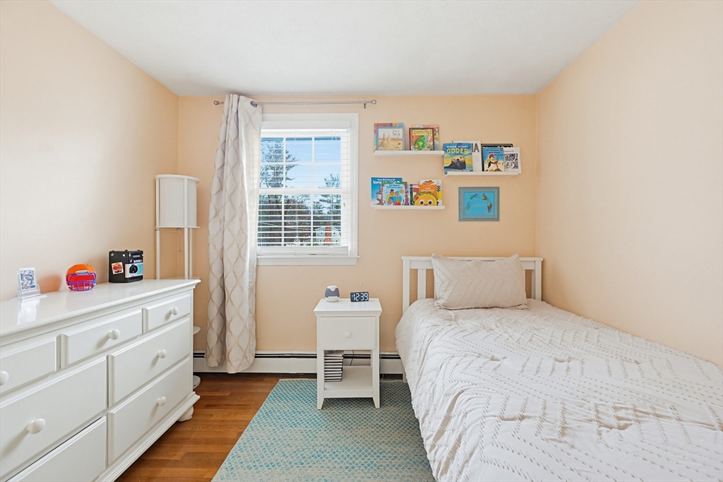 5 Jackson Drive Walpole, MA 02071 - Photo 21 of 37