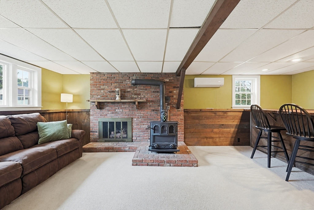 5 Jackson Drive Walpole, MA 02071 - Photo 24 of 37