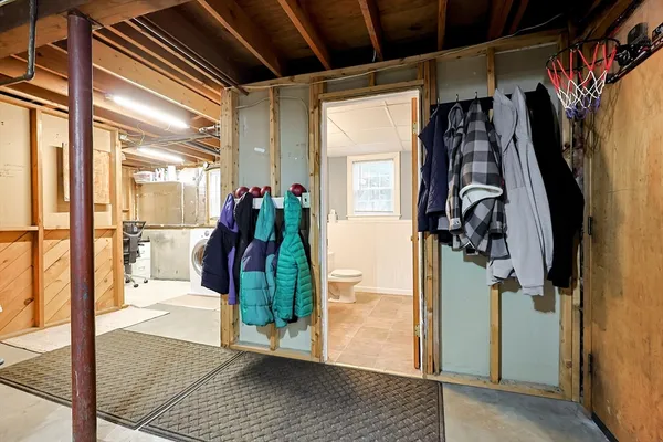 $725,000 | 5 Jackson Drive, Walpole, MA 02071