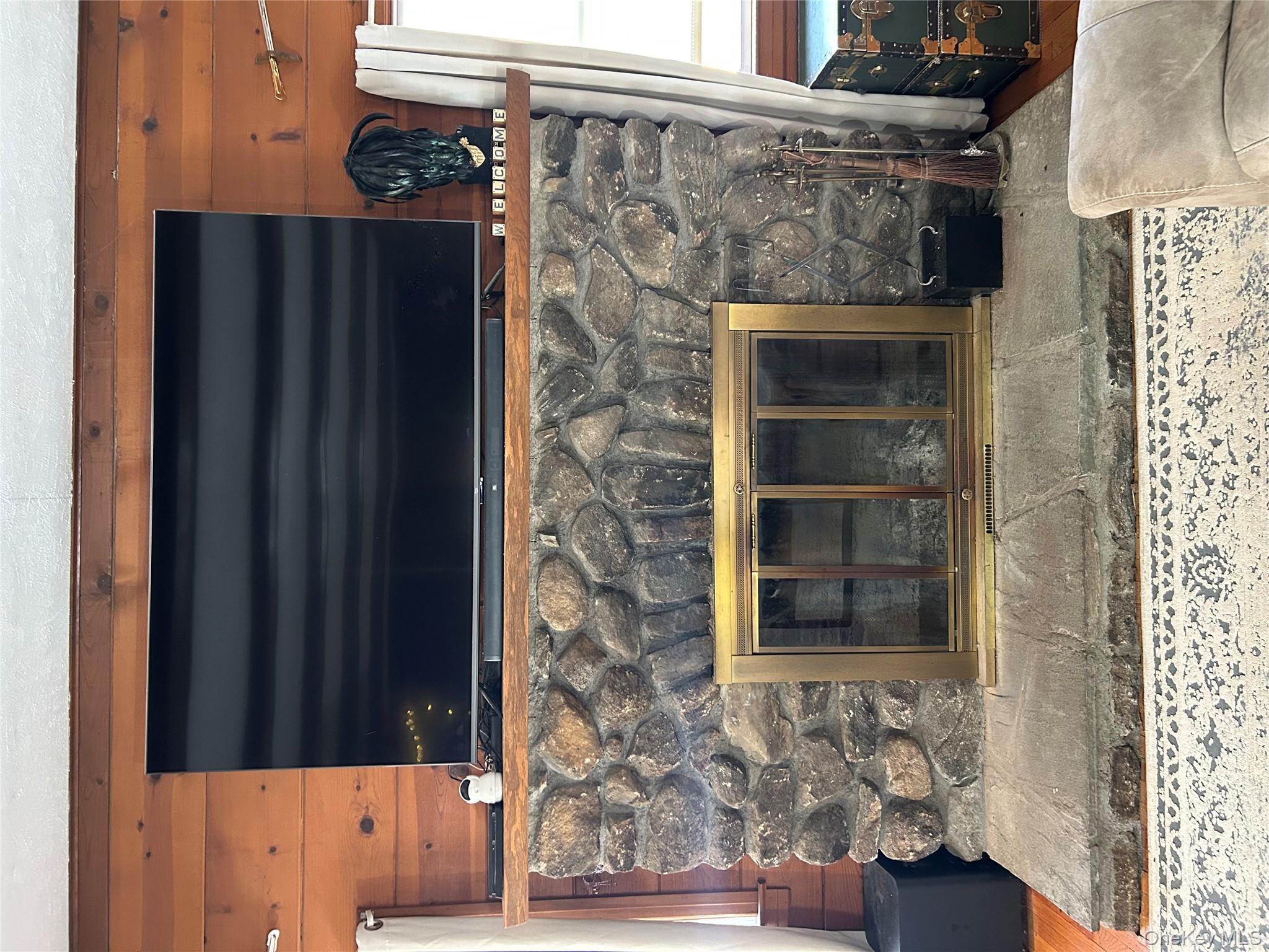 15 Walker Road Highland Falls, NY 10928 - Photo 4 of 22