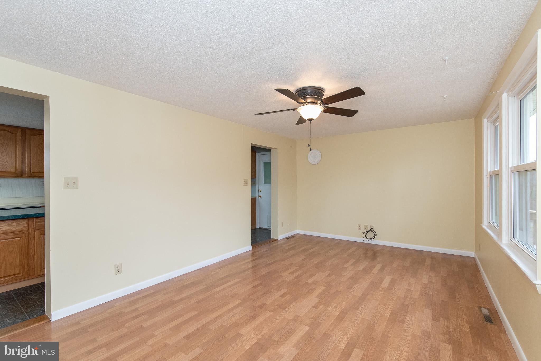 4330 Church Road Manchester, MD 21102 - Photo 7 of 38 Light-filled main level living room