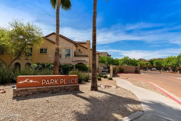 $1,695 | 14575 West Mountain View Boulevard, Unit 10308, Surprise, AZ 85374