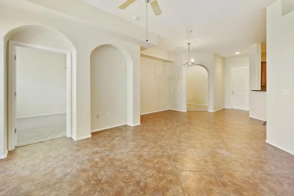 $1,595 | 14575 West Mountain View Boulevard, Unit 10308, Surprise, AZ 85374