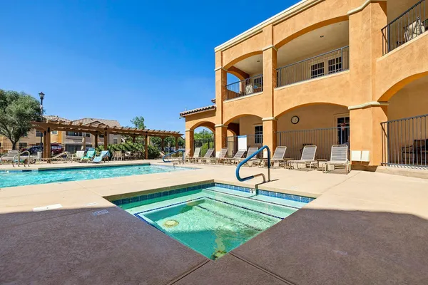 $1,595 | 14575 West Mountain View Boulevard, Unit 10308, Surprise, AZ 85374