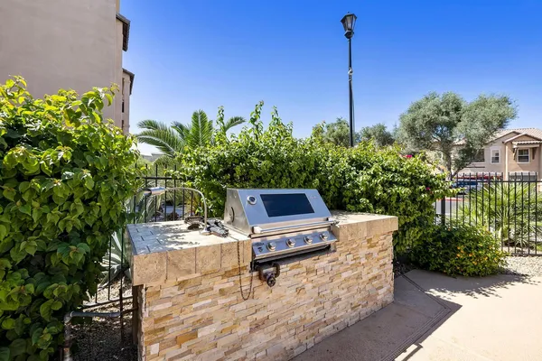 $1,595 | 14575 West Mountain View Boulevard, Unit 10308, Surprise, AZ 85374