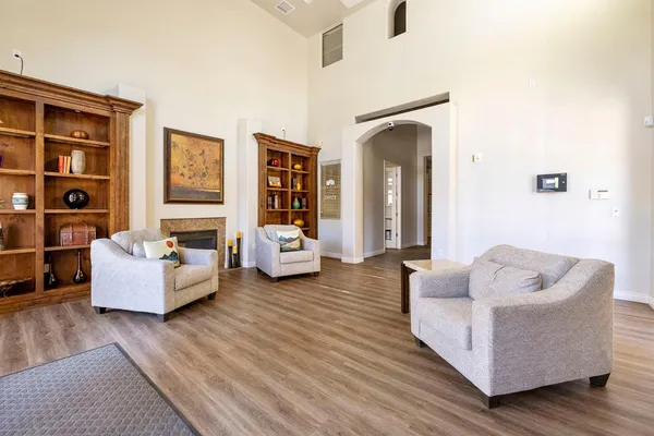 $1,595 | 14575 West Mountain View Boulevard, Unit 10308, Surprise, AZ 85374