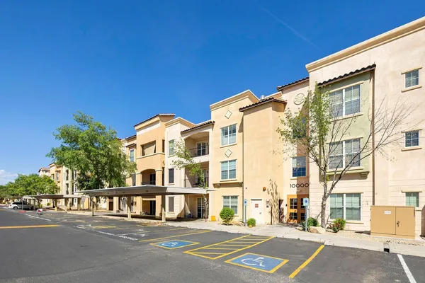 $1,595 | 14575 West Mountain View Boulevard, Unit 10308, Surprise, AZ 85374