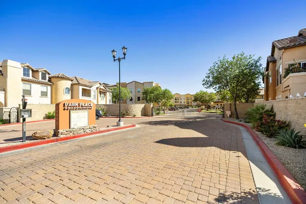 $1,595 | 14575 West Mountain View Boulevard, Unit 10308, Surprise, AZ 85374