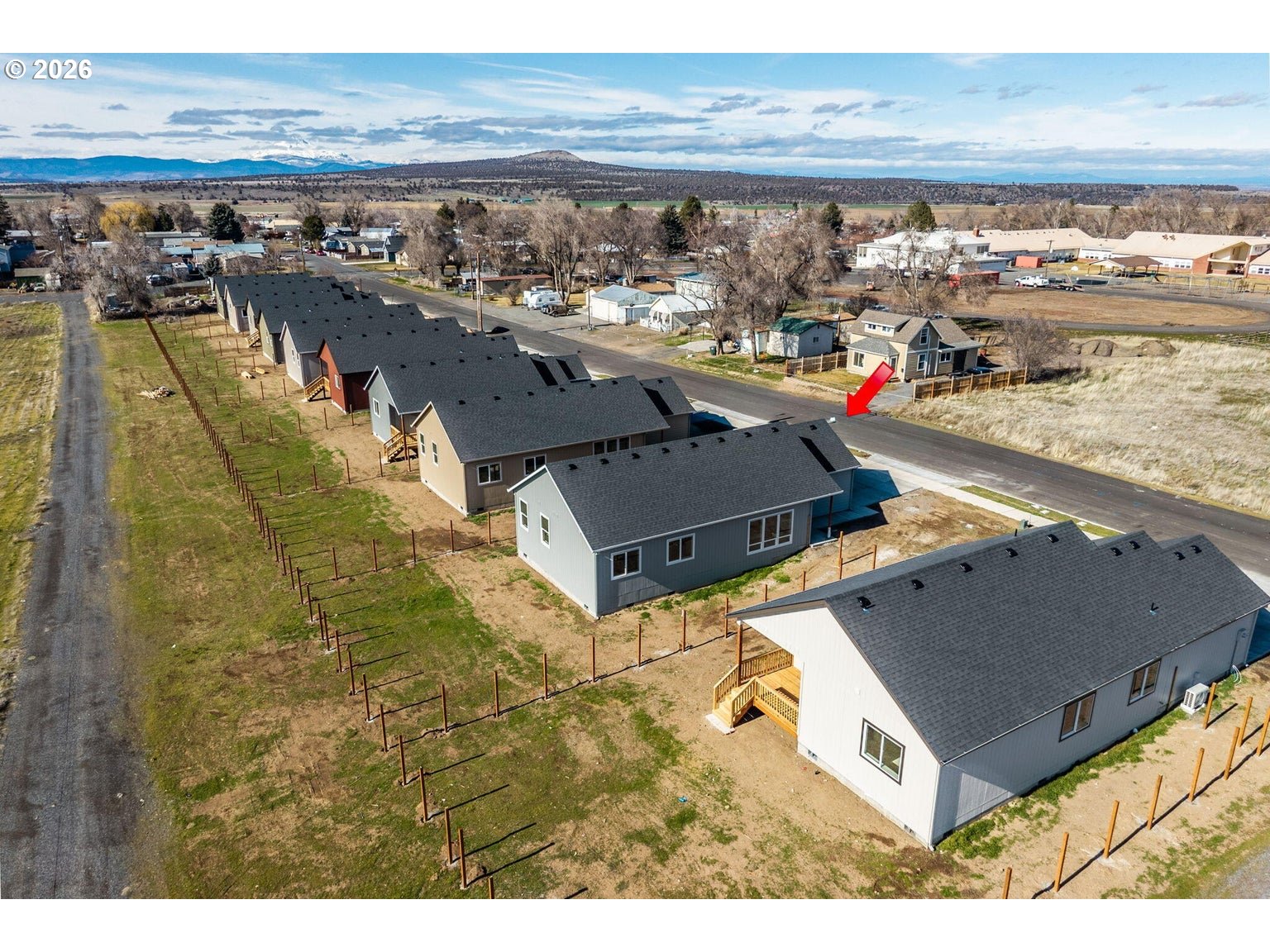 516 Southwest 6th Street Madras, OR 97741 - Photo 5 of 11 a view of a city