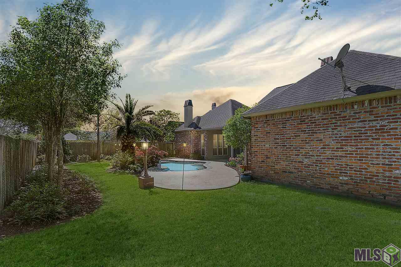 1638 St Albans Baton Rouge La Baton Rouge, LA 70810 - Photo 14 of 14 Backyard