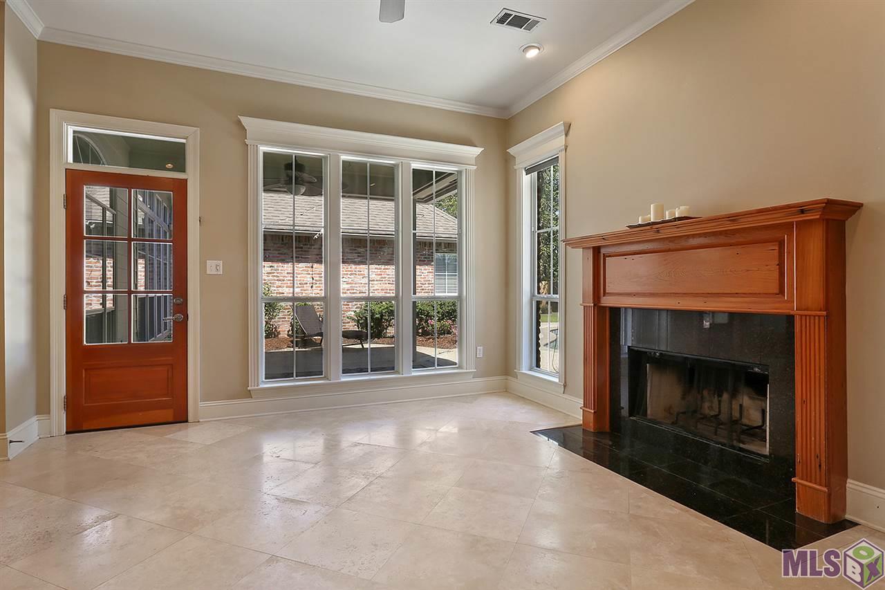 1638 St Albans Baton Rouge La Baton Rouge, LA 70810 - Photo 6 of 14 Keeping Room