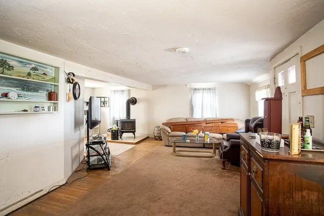 $449,000 | 76 Foundry Street, Easton, MA 02375