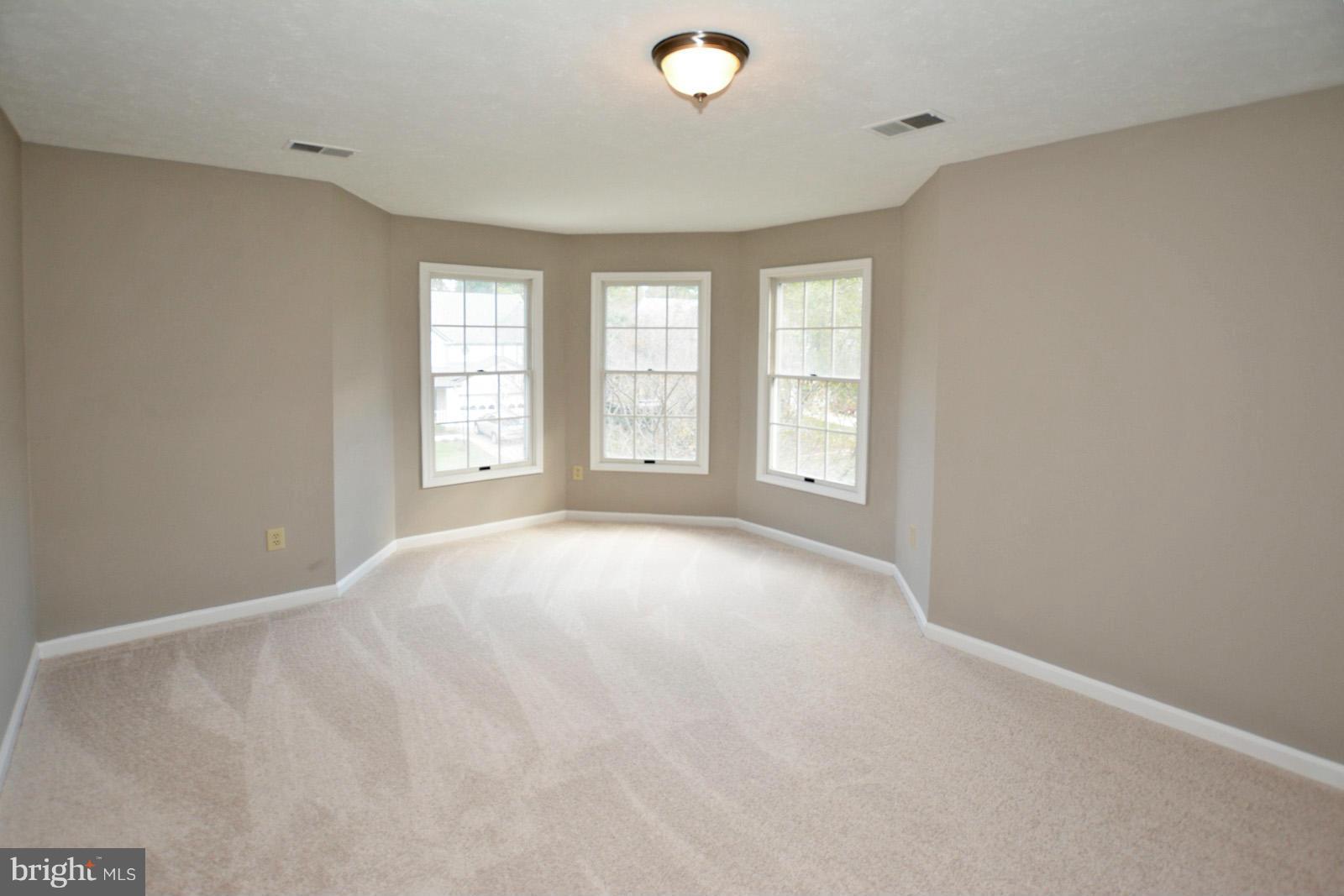 74 Rutherford Circle Sterling, VA 20165 - Photo 23 of 30 Bedroom