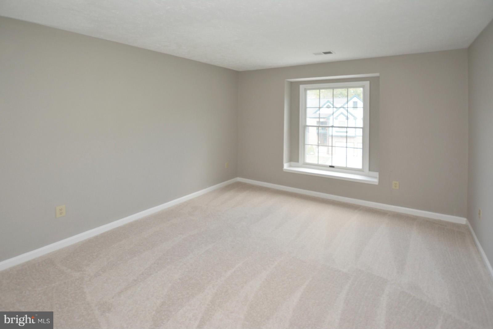 74 Rutherford Circle Sterling, VA 20165 - Photo 24 of 30 Bedroom