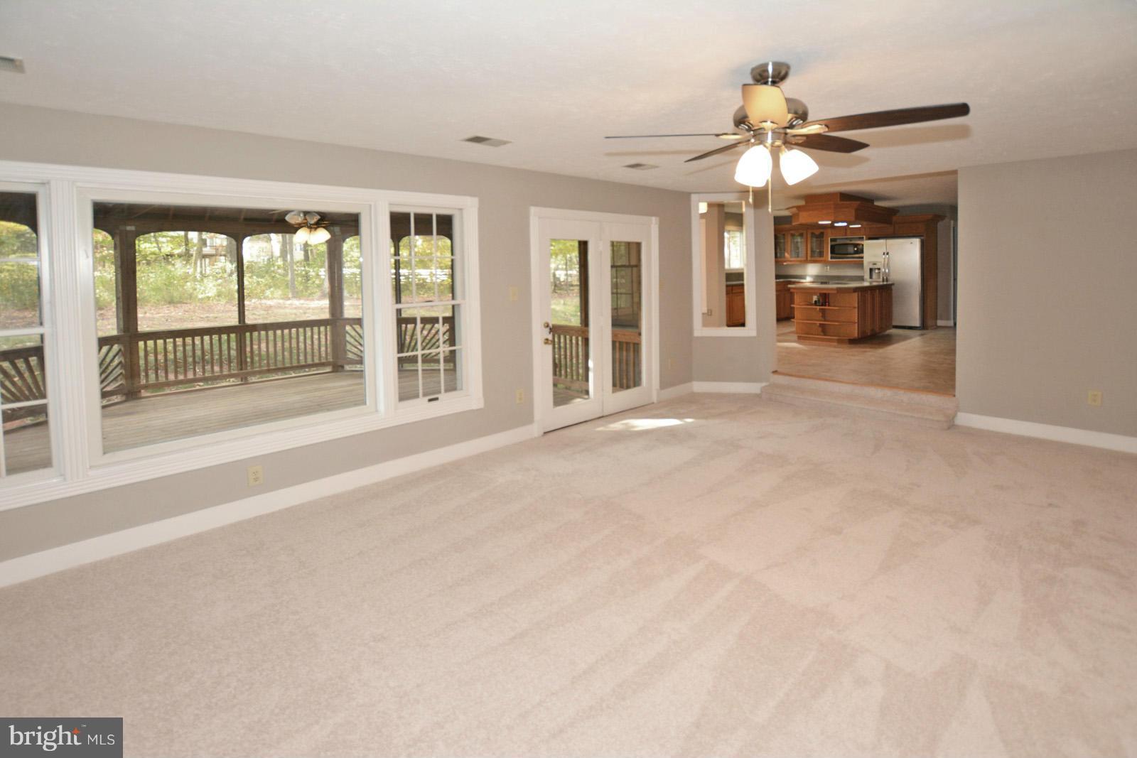 74 Rutherford Circle Sterling, VA 20165 - Photo 7 of 30 Family Room