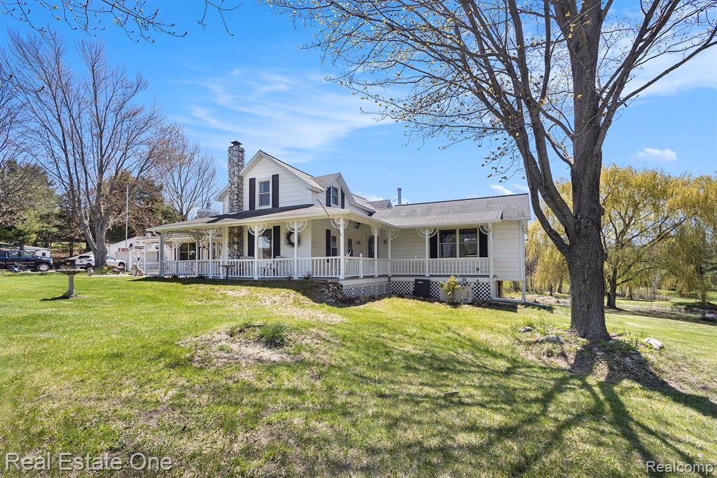 3121 Grace Road Frankfort, MI 49635 - Photo 5 of 95 Gallery Image 5