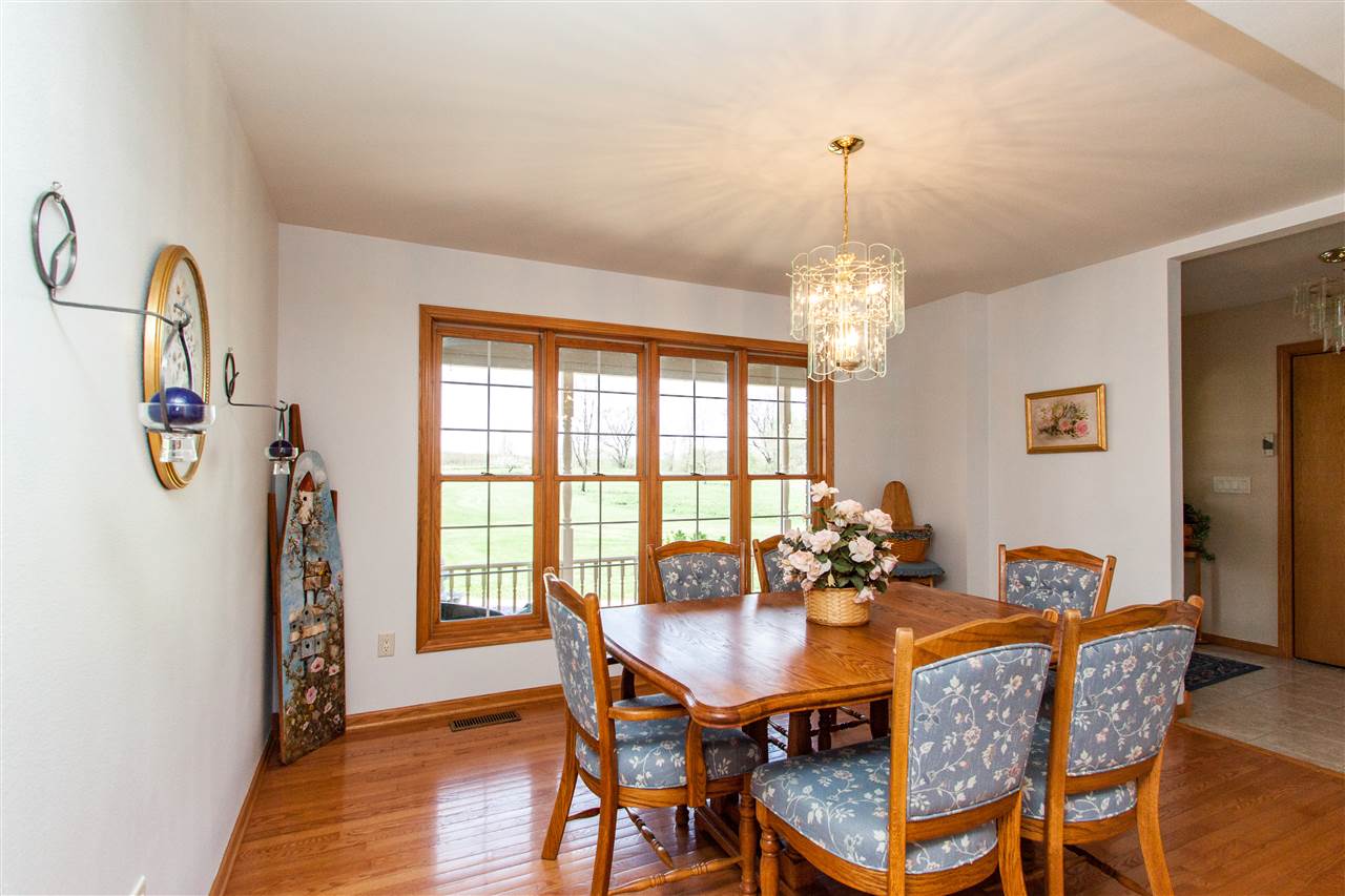 2845 130th Street Riverside, IA 52327 - Photo 11 of 50 Gallery Image 11