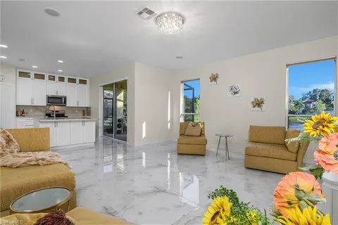 $549,900 | 10125 North Golden Elm Drive, Estero, FL 33928