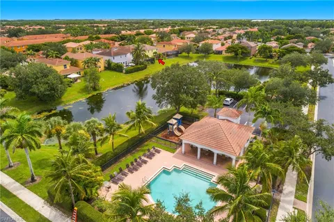 $549,900 | 10125 North Golden Elm Drive, Estero, FL 33928