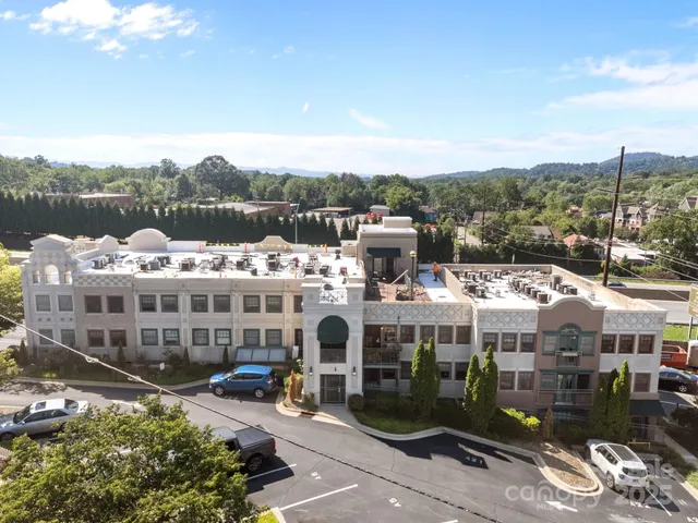 $200,000 | 37 Hiawassee Street, Unit W102, Asheville, NC 28801