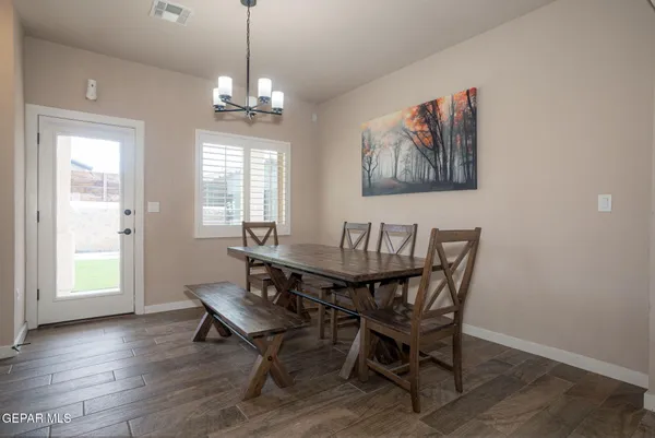 $325,000 | 234 Notts Way, El Paso, TX 79928