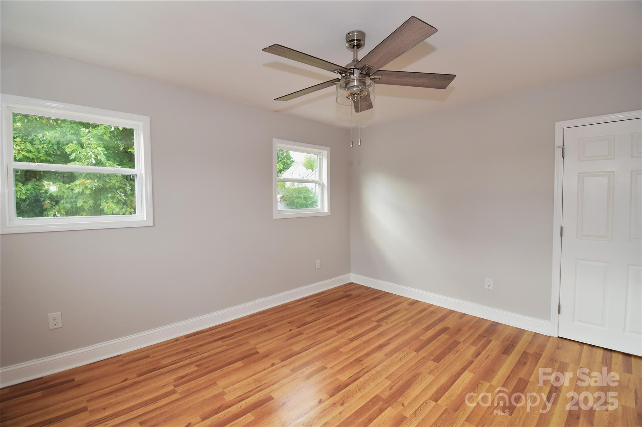223 North Main Street Canton, NC 28716 - Photo 17 of 38