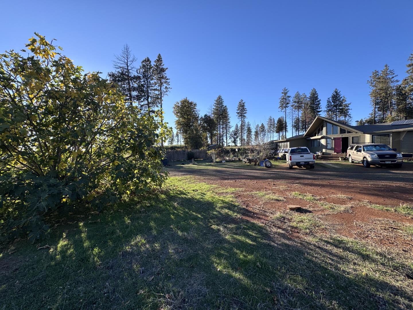 12168 Granite Ridge Road Oroville, CA 95965 - Photo 10 of 34 a view of a street