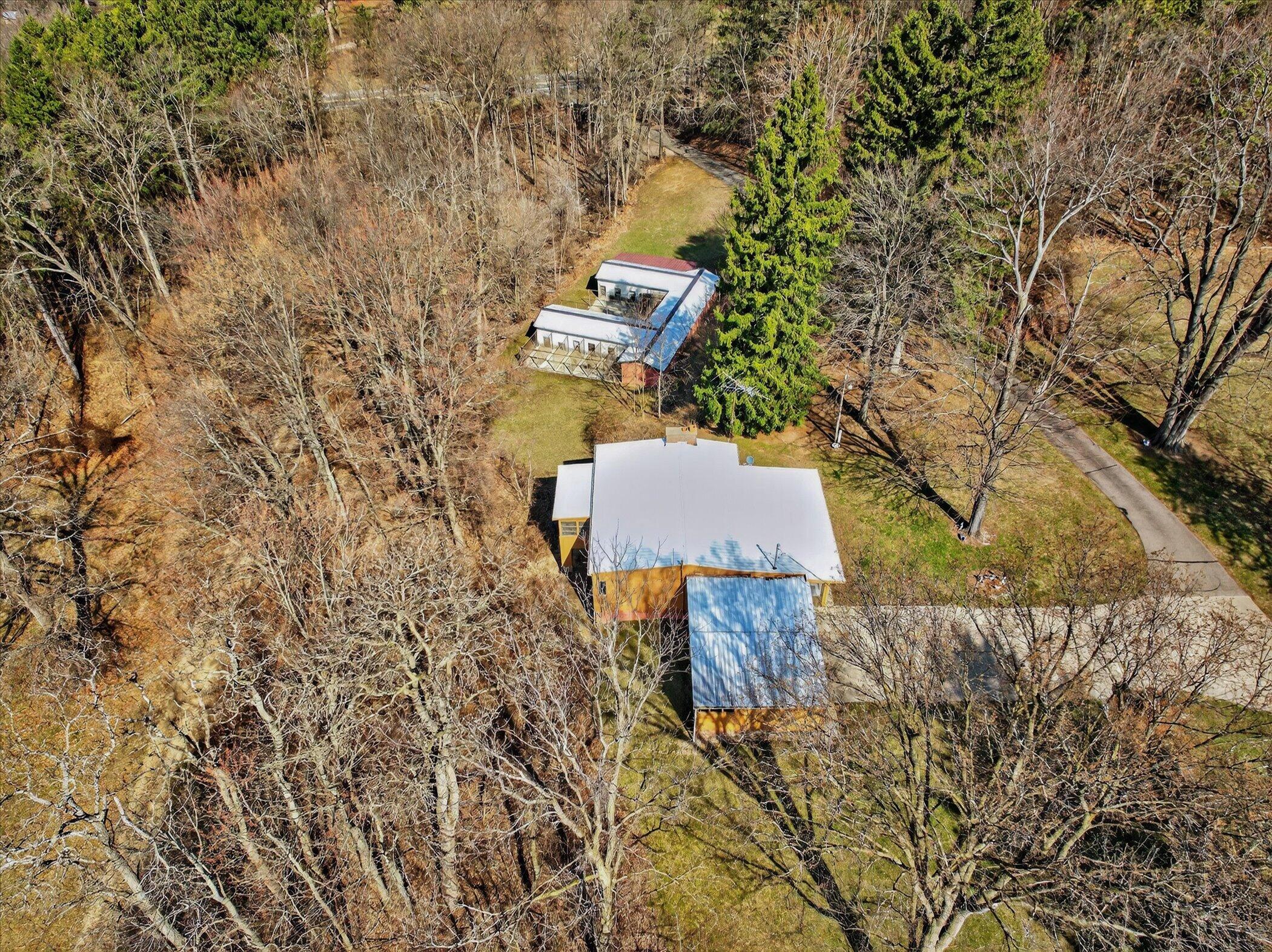 7091 Ann Arbor Road Jackson, MI 49201 - Photo 45 of 60 58-7091-Ann-Arbor-Rd-WindowStill - Copy