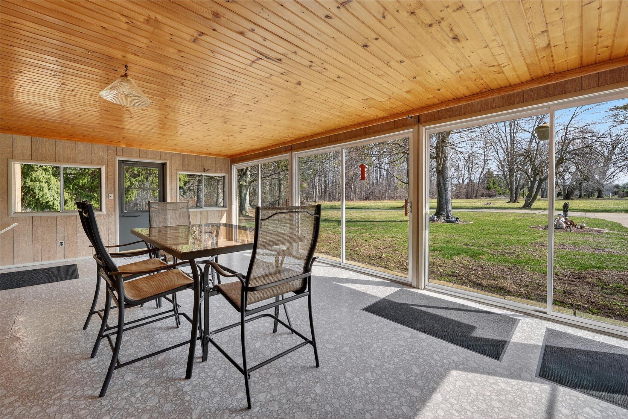 7091 Ann Arbor Road Jackson, MI 49201 - Photo 7 of 60 28-7091-Ann-Arbor-Rd-WindowStill - Copy