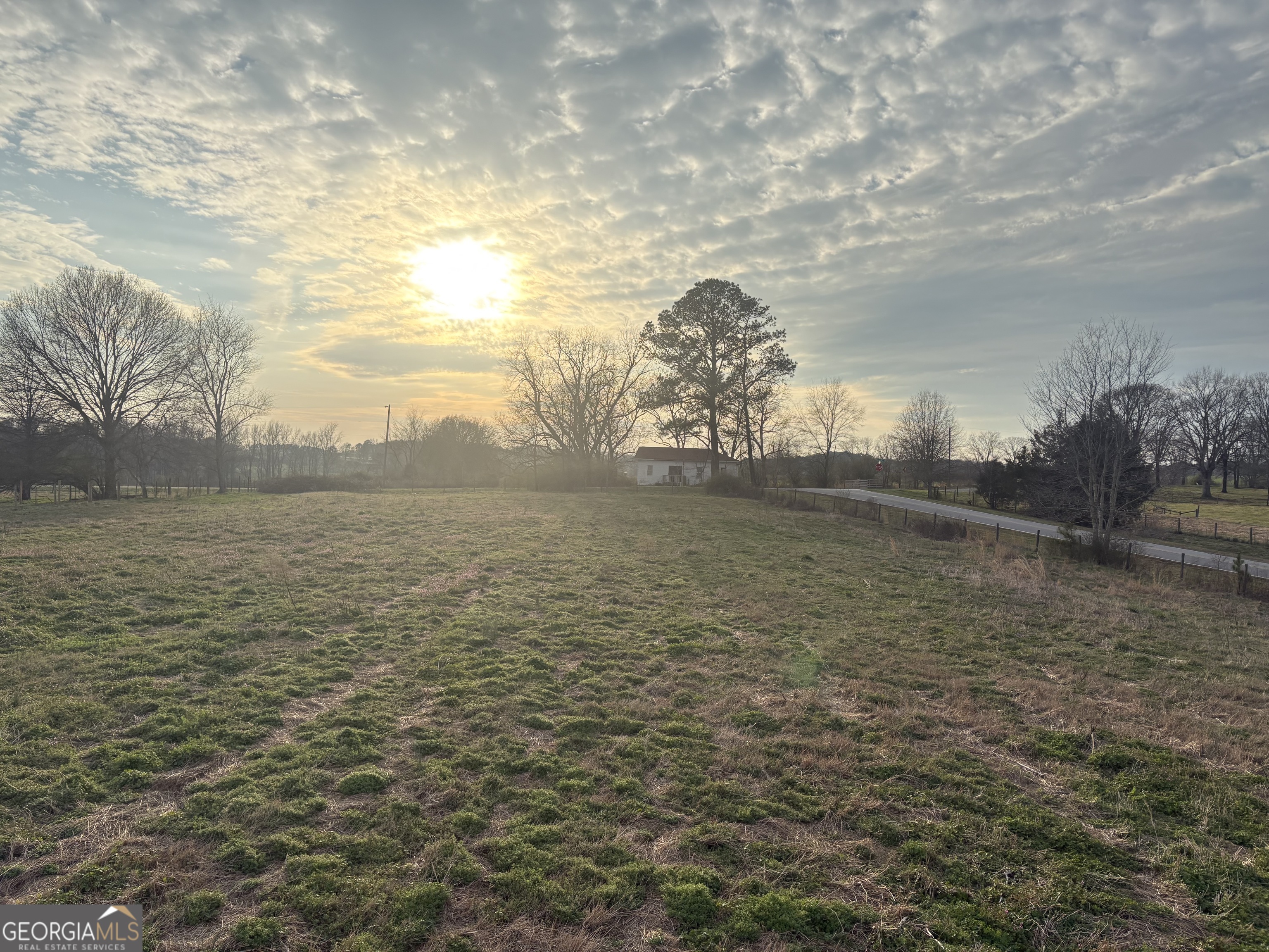 18 West L Williams Commerce, GA 30530 - Photo 3 of 30