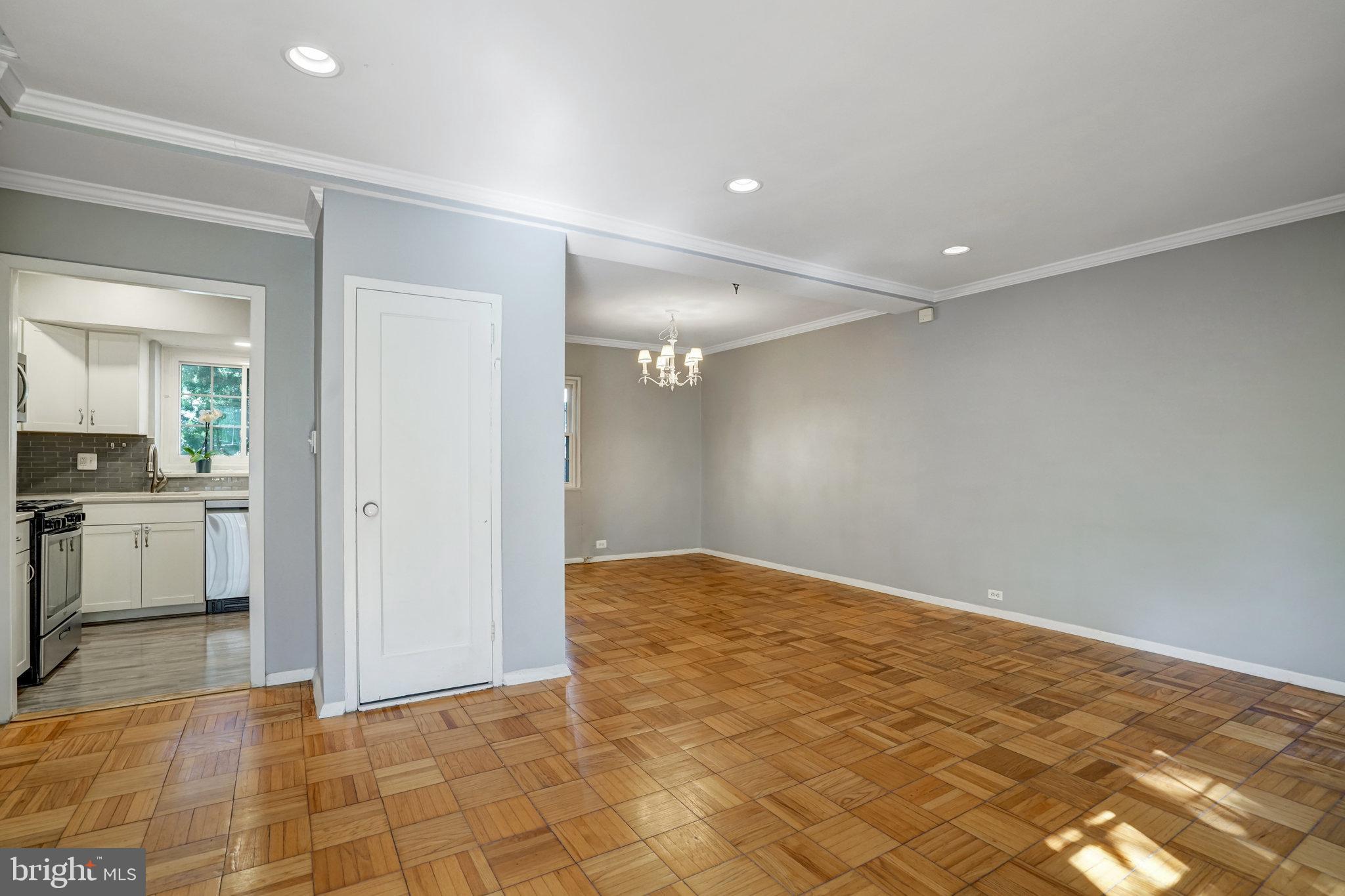 3239 Gunston Road Alexandria, VA 22302 - Photo 16 of 58