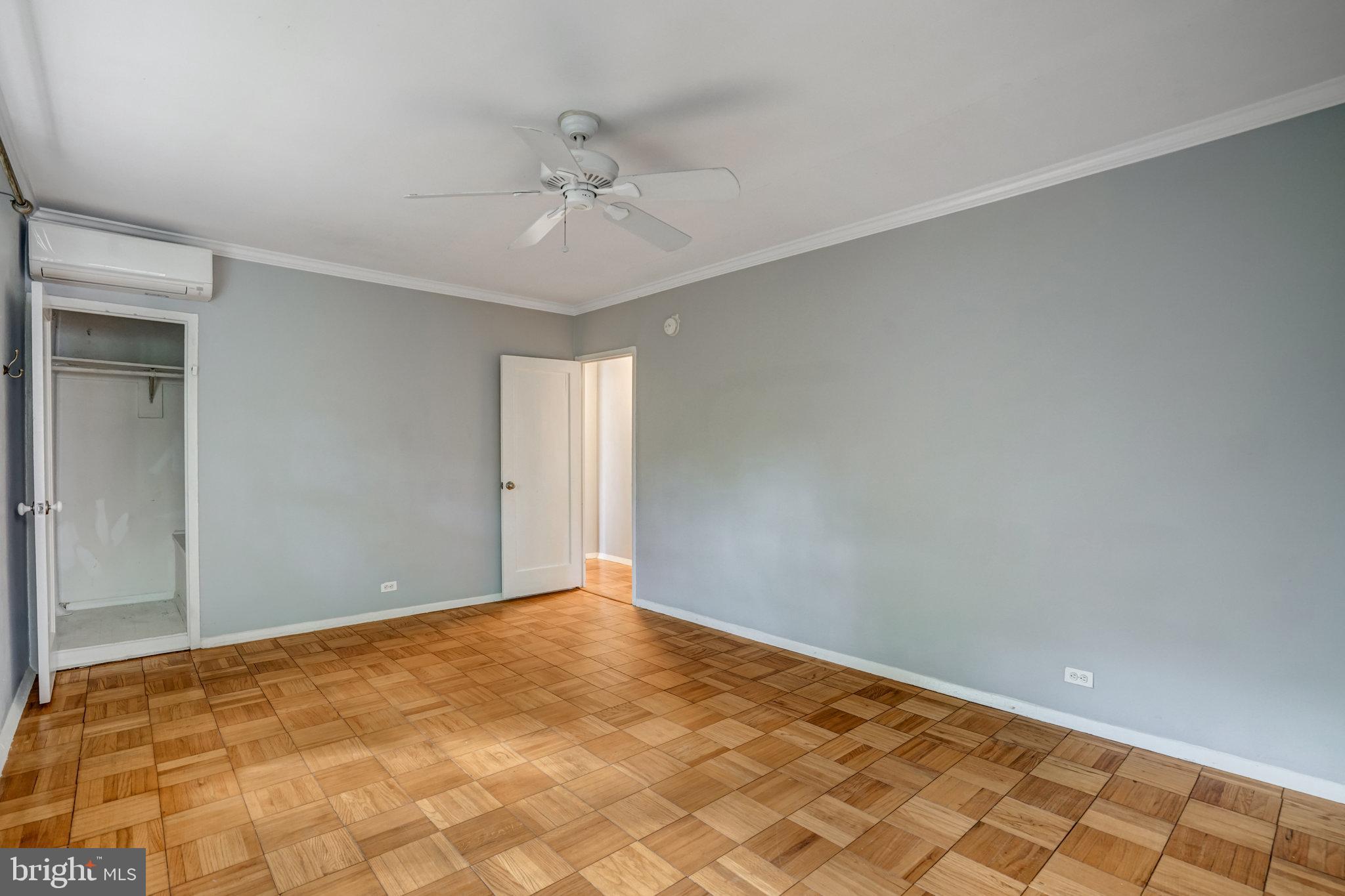 3239 Gunston Road Alexandria, VA 22302 - Photo 30 of 58 a view of an empty room