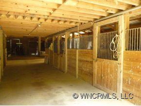 259 Garrett Cove Road Leicester, NC 28748 - Photo 13 of 24 Gallery Image 13