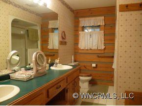 259 Garrett Cove Road Leicester, NC 28748 - Photo 24 of 24 Gallery Image 24