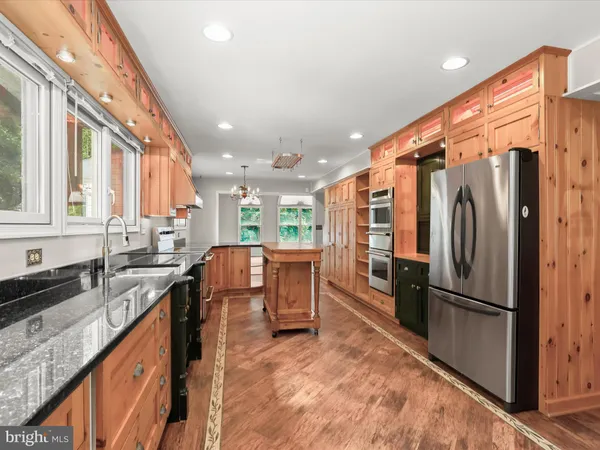 $1,500,000 | 1955 Valhalla Drive, Finksburg, MD 21048