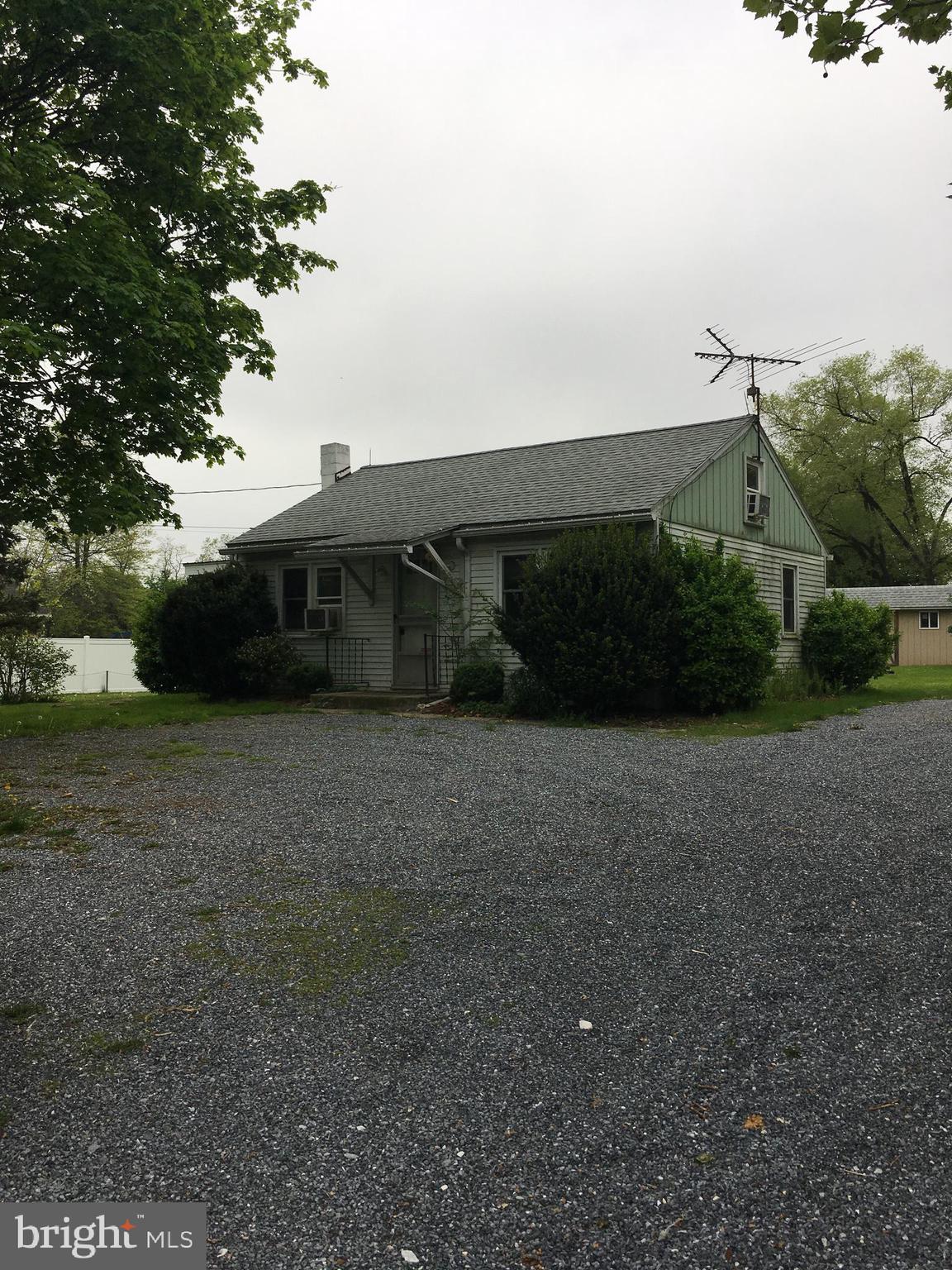 987 Laudermilch Road Palmyra, PA 17078 - Photo 2 of 23 Gallery Image 2