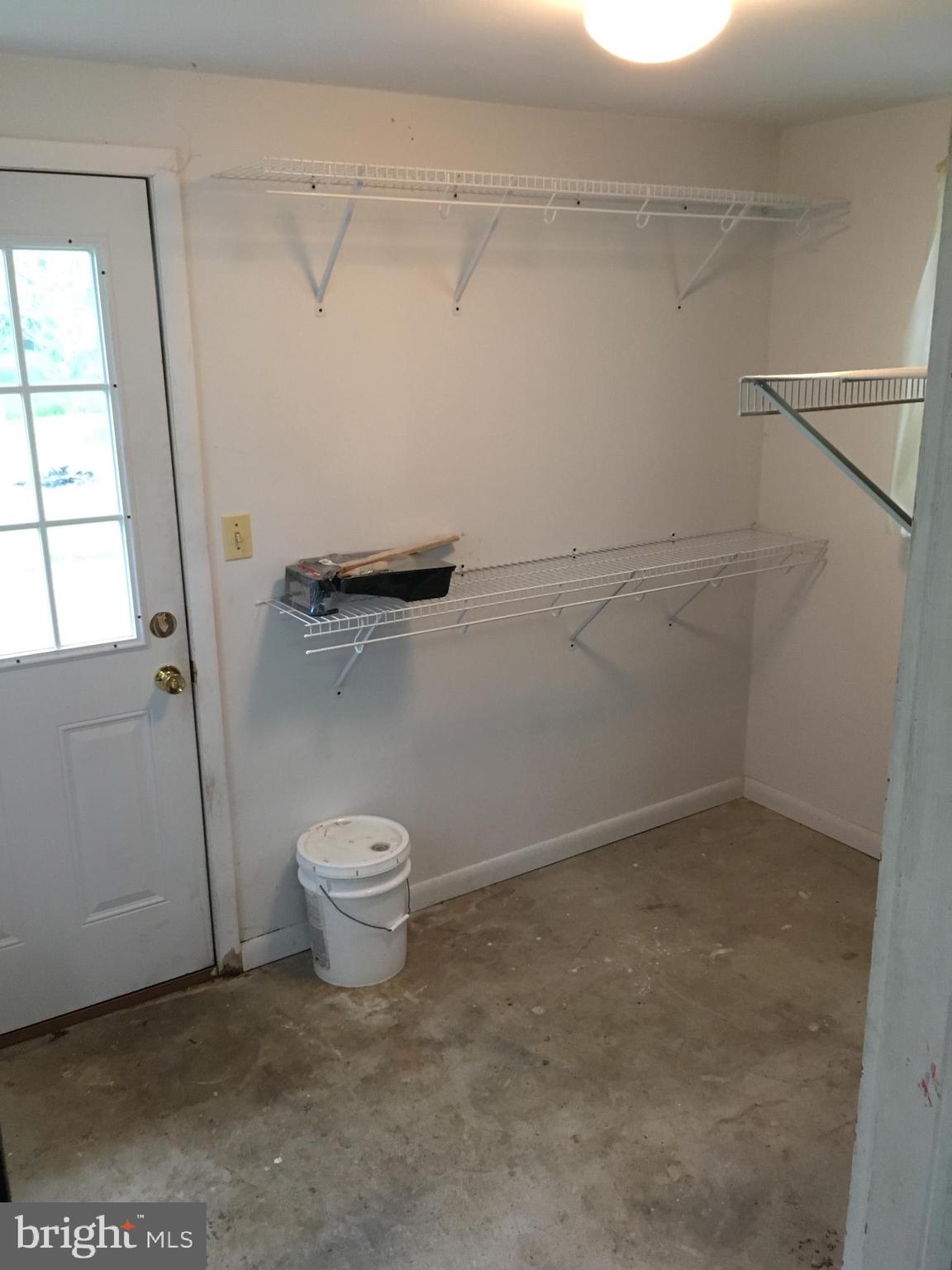 987 Laudermilch Road Palmyra, PA 17078 - Photo 20 of 23 Gallery Image 20