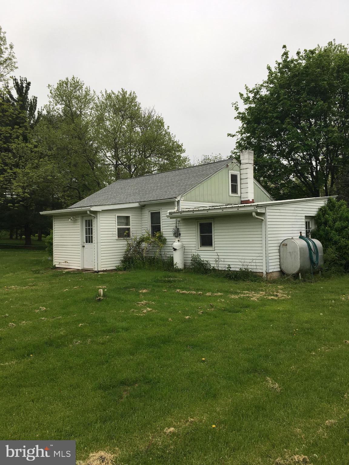 987 Laudermilch Road Palmyra, PA 17078 - Photo 6 of 23 Gallery Image 6