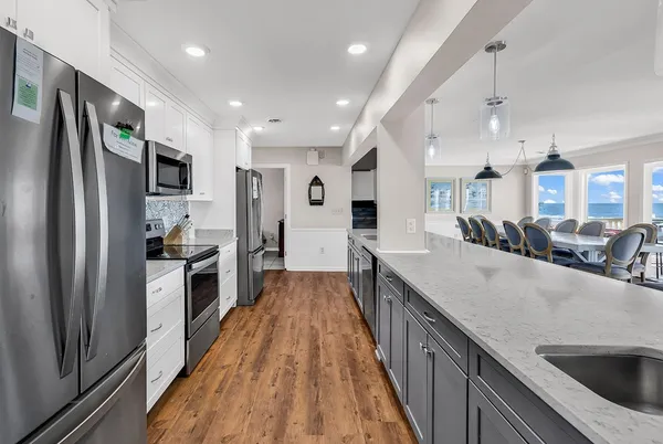 $2,250,000 | 306 South Waccamaw Drive, Murrells Inlet, SC 29576