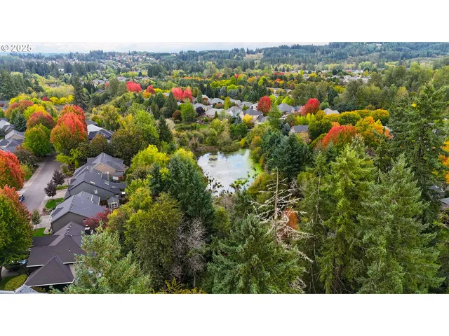 $289,900 | 22848 Southwest Forest Creek Drive, Unit 200, Sherwood, OR 97140