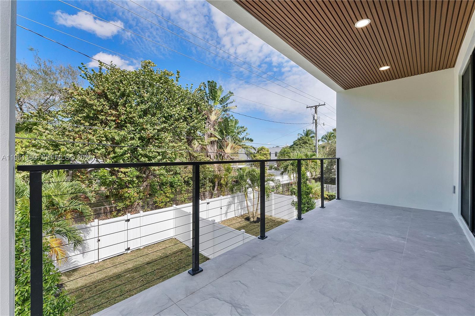 701 Southwest 17th Street Fort Lauderdale, FL 33315 - Photo 28 of 57