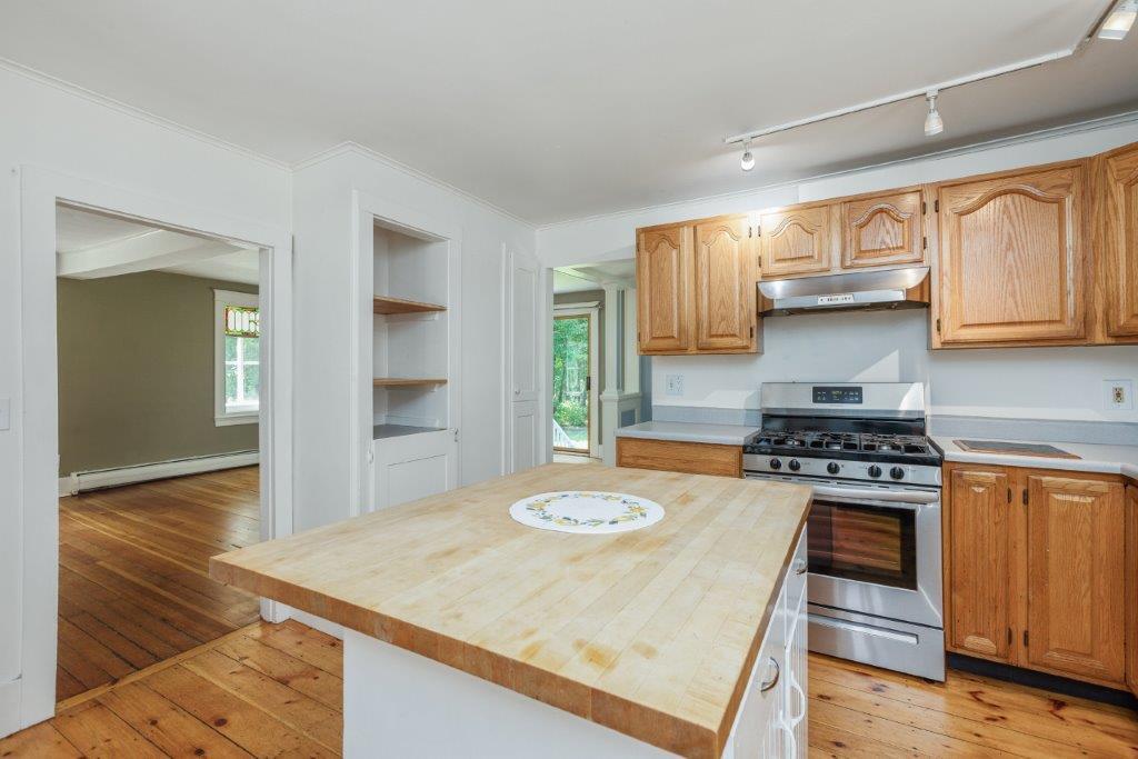6 View Street Portland, ME 04103 - Photo 22 of 44 6 View St._W5_018