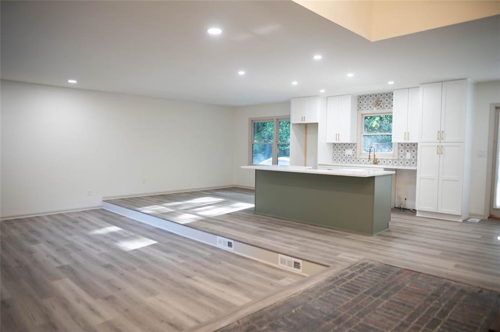 3108 Pheasant Drive Decatur, GA 30034 - Photo 3 of 60