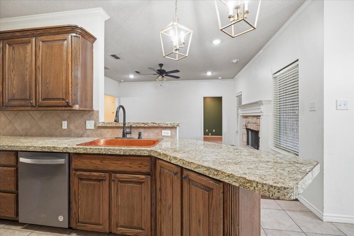 5620 100th Street Lubbock, TX 79424 - Photo 11 of 45 45-010_NM107981