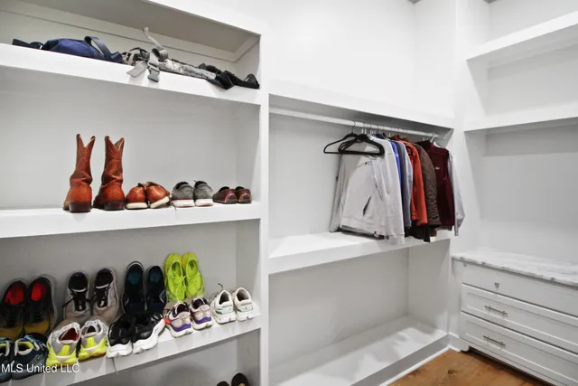 $640,000 | 7243 Highway 433, Benton, MS 39039